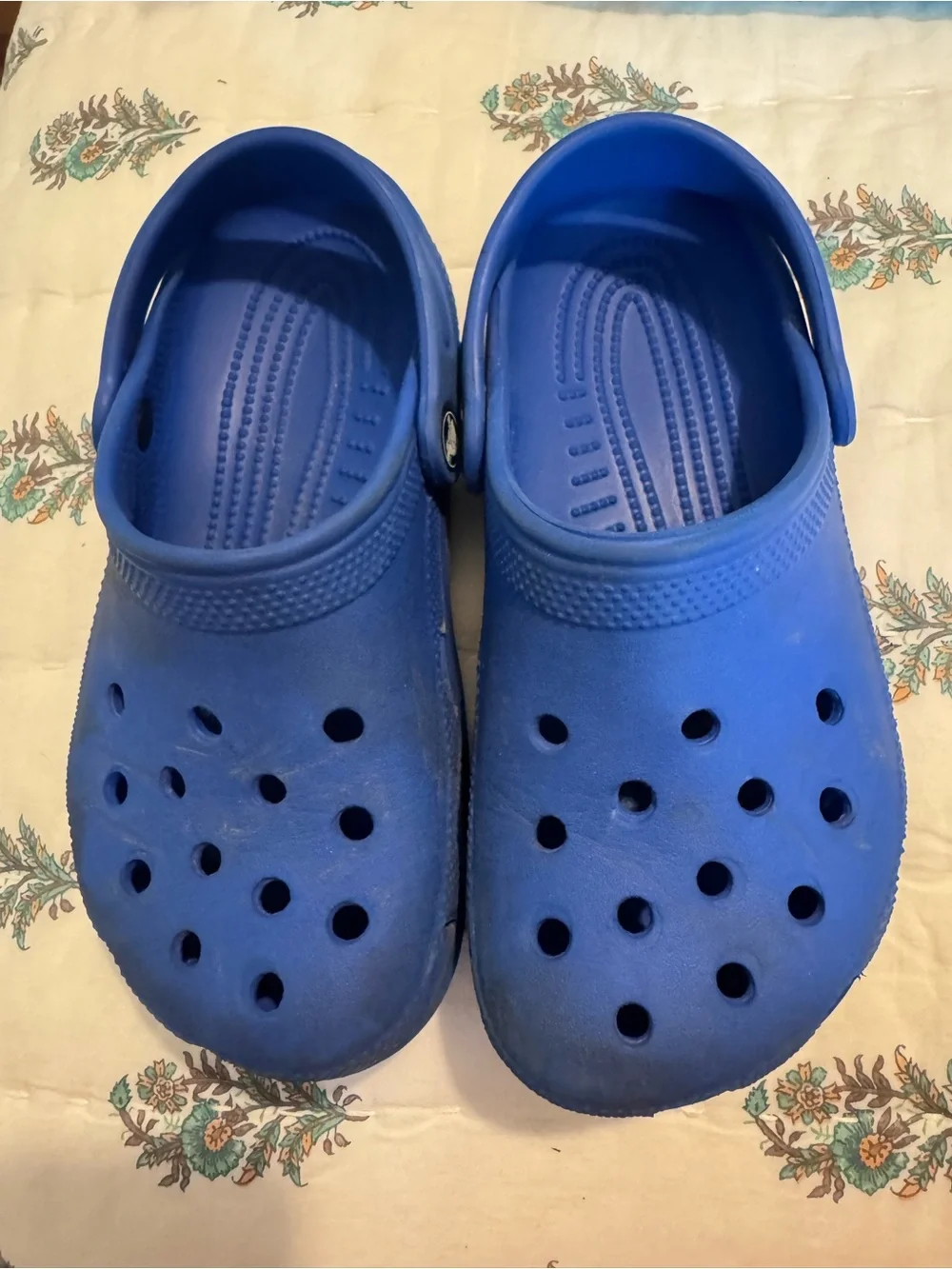 Kids Blue Crocs Size 3